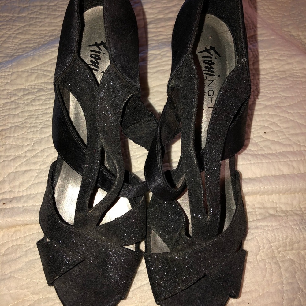 Black sparkly heels